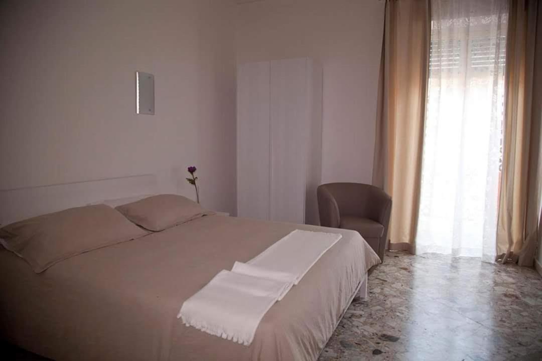 Casa Ambasciatori Aeroporto di Catania Fontana Rossa