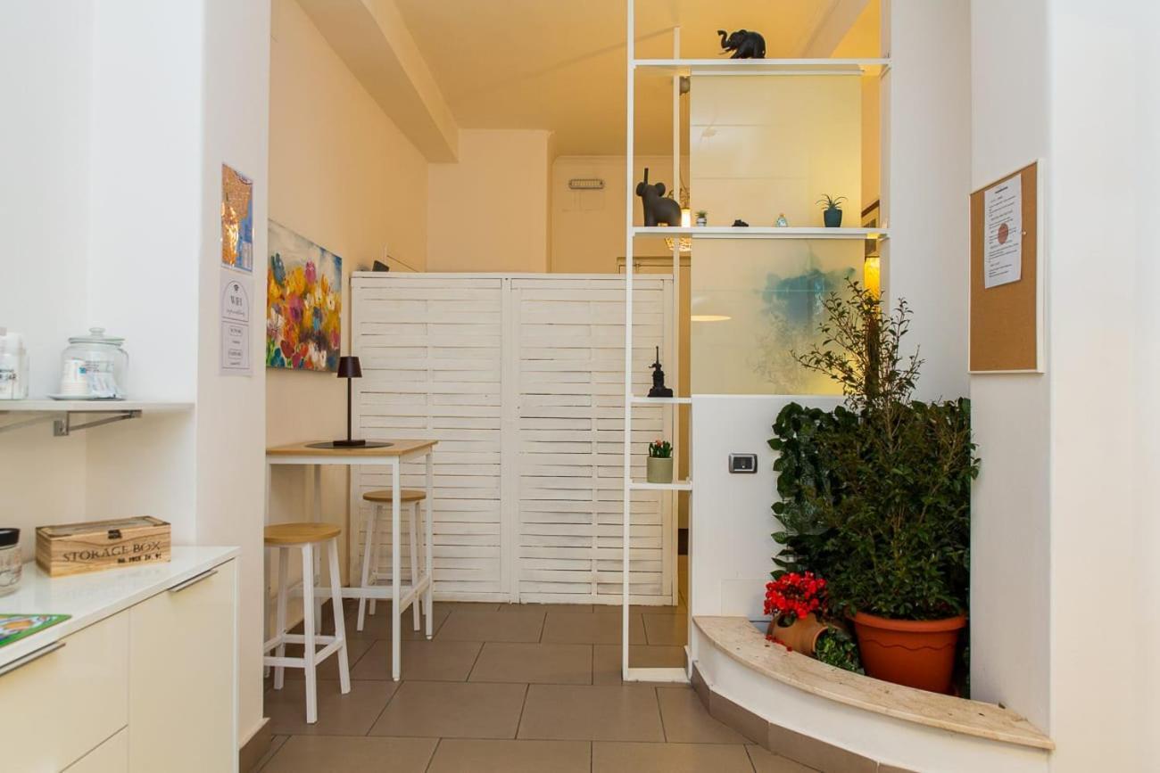 Casa Ambasciatori Alloggio in famiglia Aeroporto di Catania Fontana Rossa